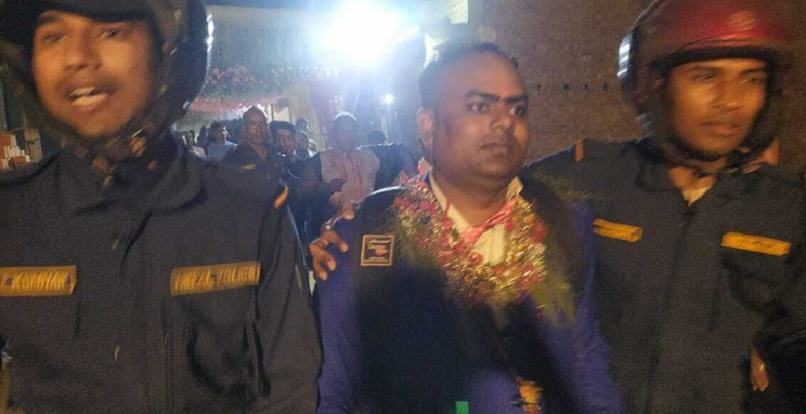 दाइजोमा सुनको सिक्री नदिएको भन्दै मण्डप छाडेर हिड्ने बेहुलासहित पाँच पक्राउ
